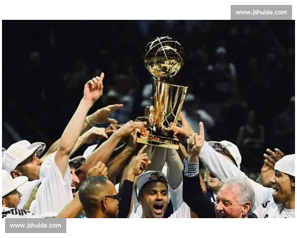 骑士勇士第七场回放见证总冠军诞生的史诗对决瞬间经典时刻全纪录